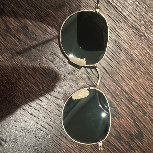Reflective Gold Ray Ban Round Sunglasses